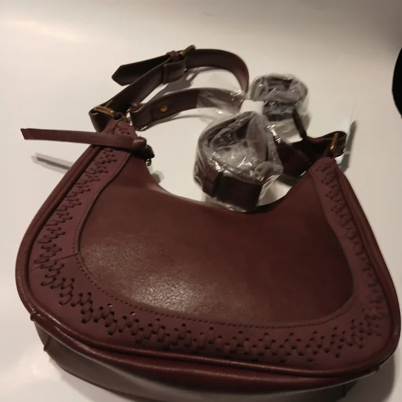 Pioneer NWT Womens Purple Handbag With 2 Straps. - Picture 8 of 10